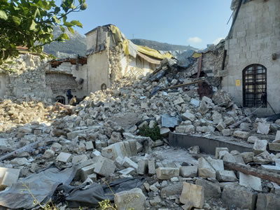 <p><strong>4. </strong>Antakya, Habib-I Neccar Camisinin deprem sonrası  görünümü <br /> 	Fotoğraf: K. Güler</p>